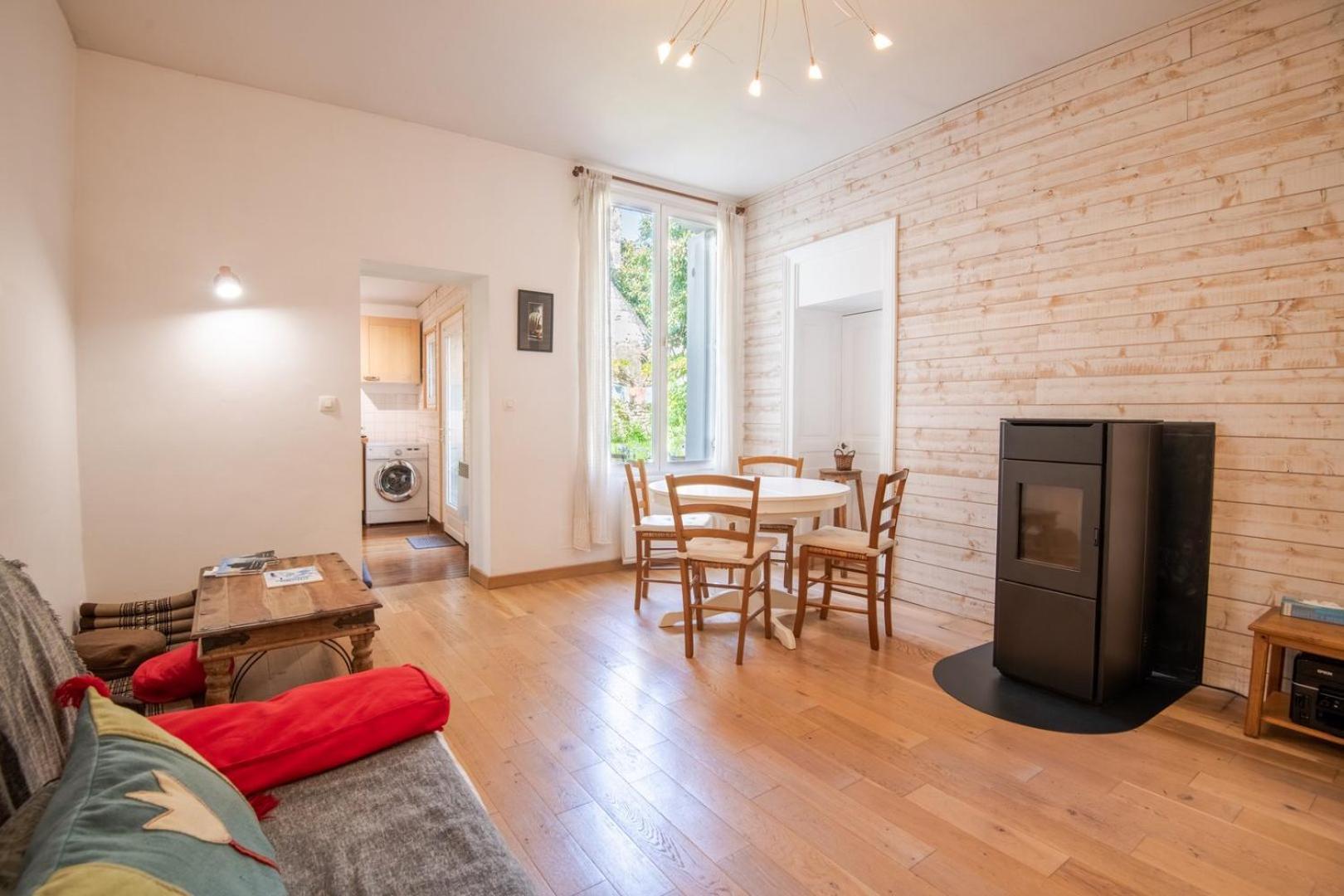 In The Heart Of Silence - Nice House Tours Buitenkant foto